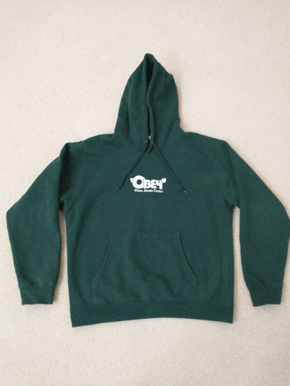 "Obey" hoodie